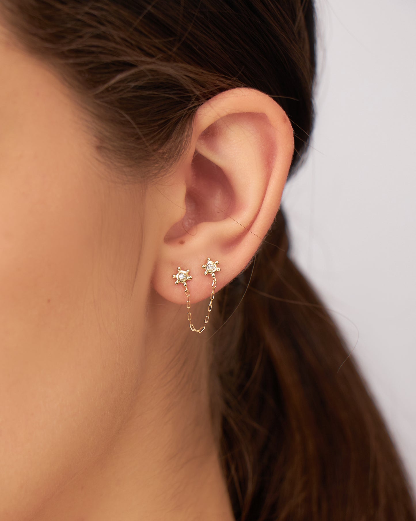 Brinco Corrente Vapor Unitário em Ouro 18k e Diamante