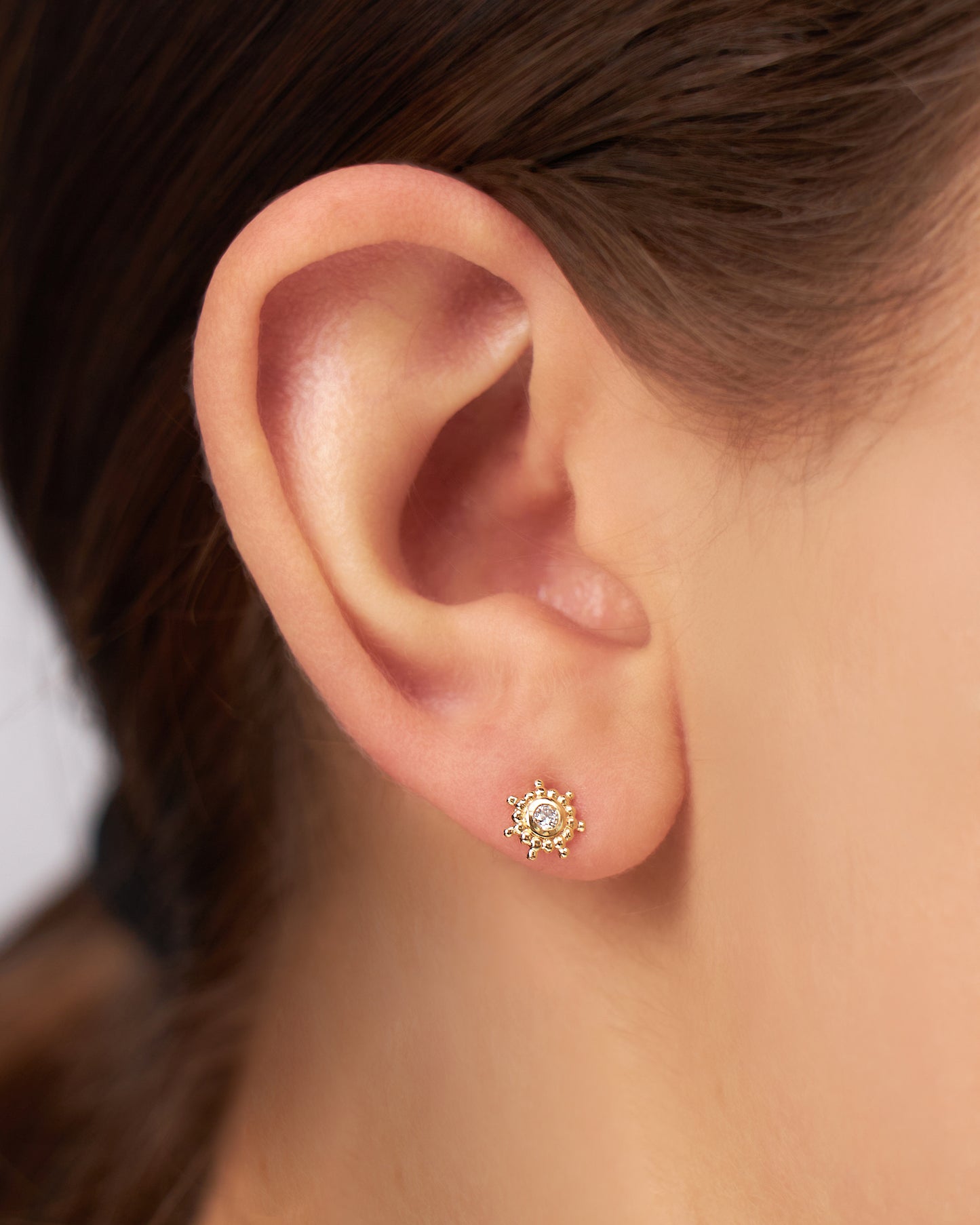 Brinco Apolo em Ouro 18K e Diamante