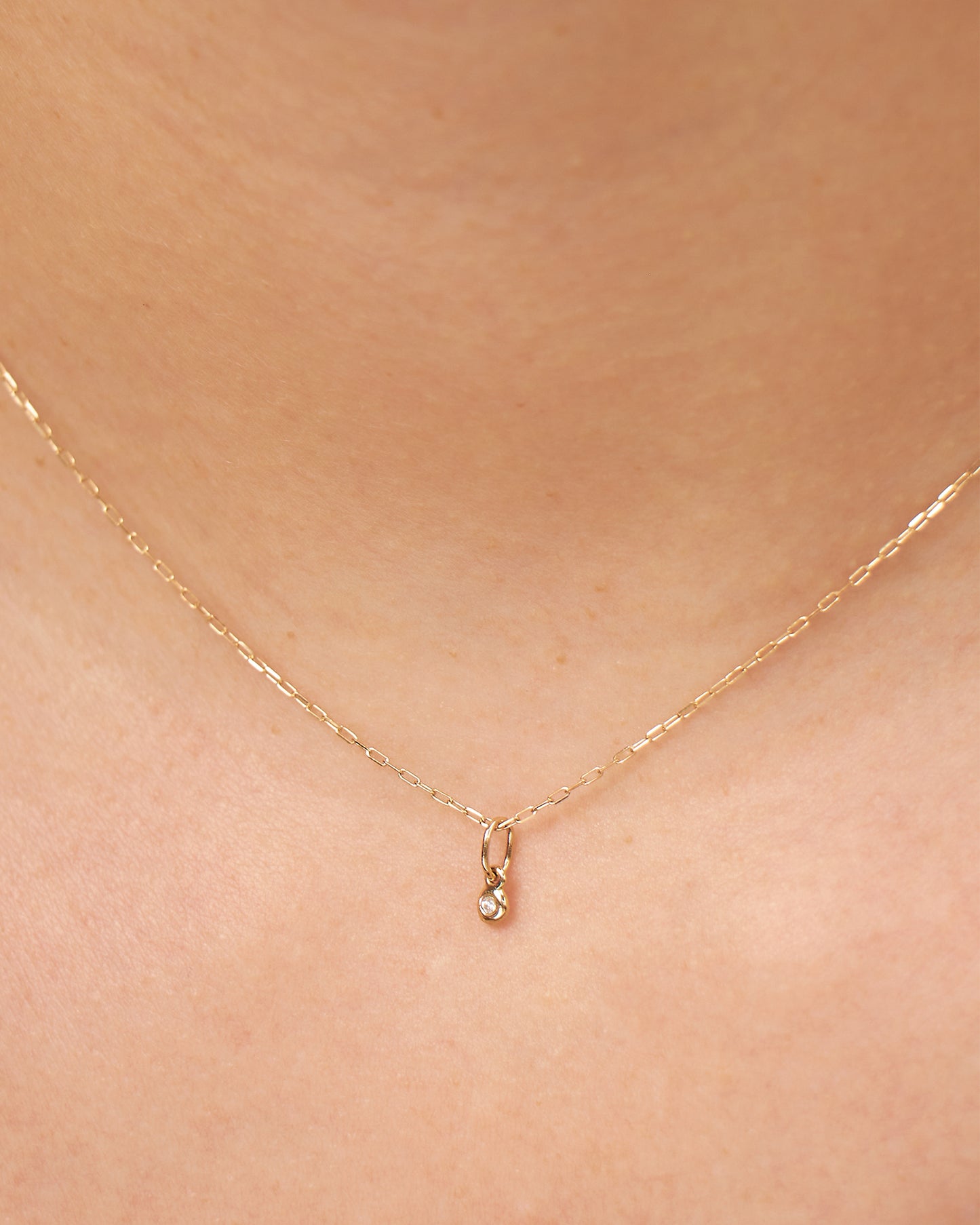 Pingente Tiny Diamante em Ouro 18K