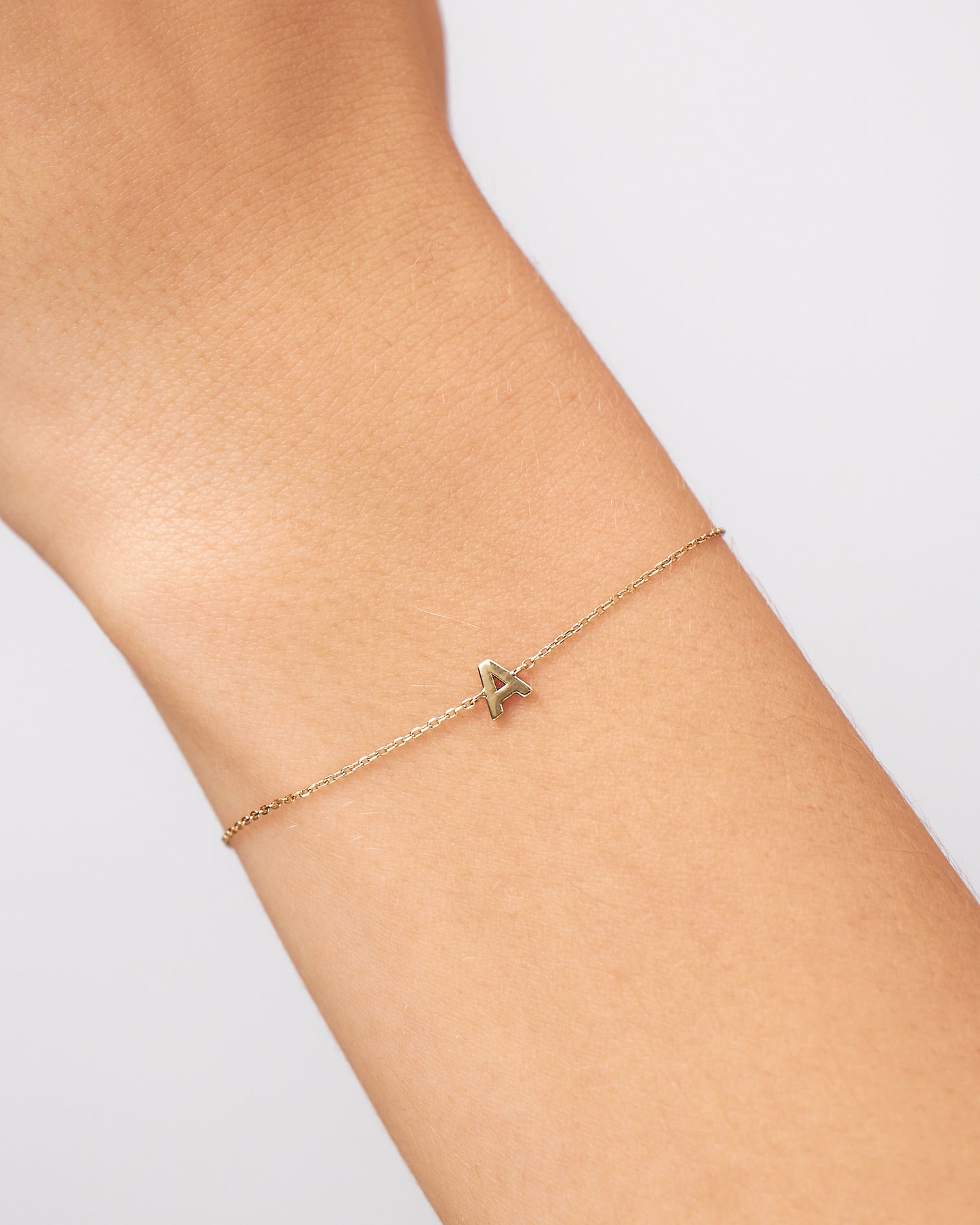 Pulseira Personalizada Inicial em Ouro 18K