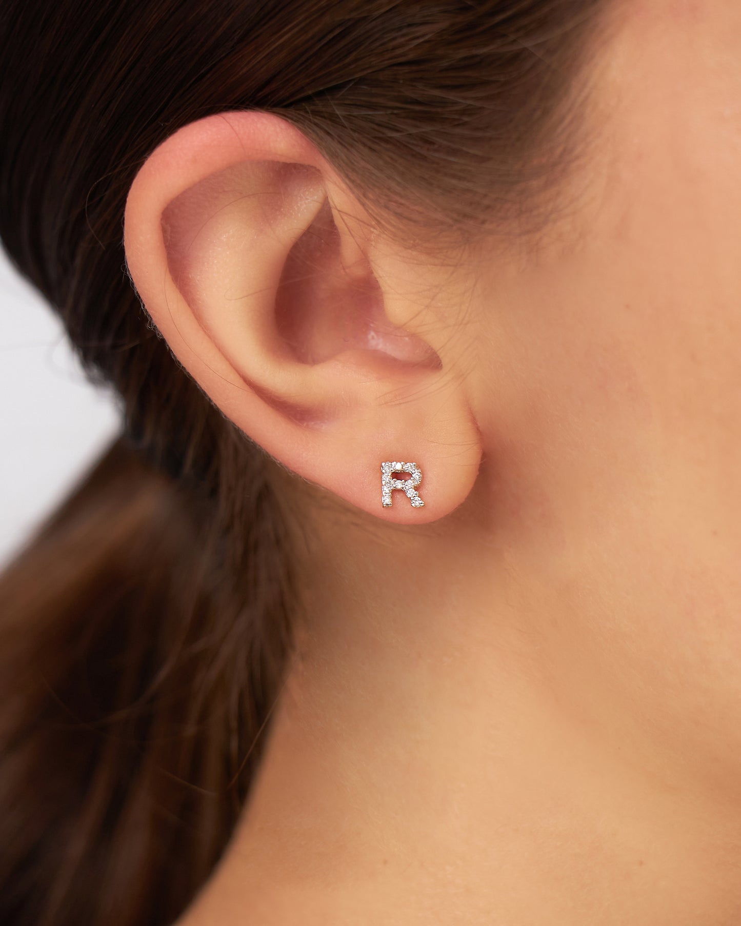 Brinco Inicial Unitário em Ouro 18K e Diamantes