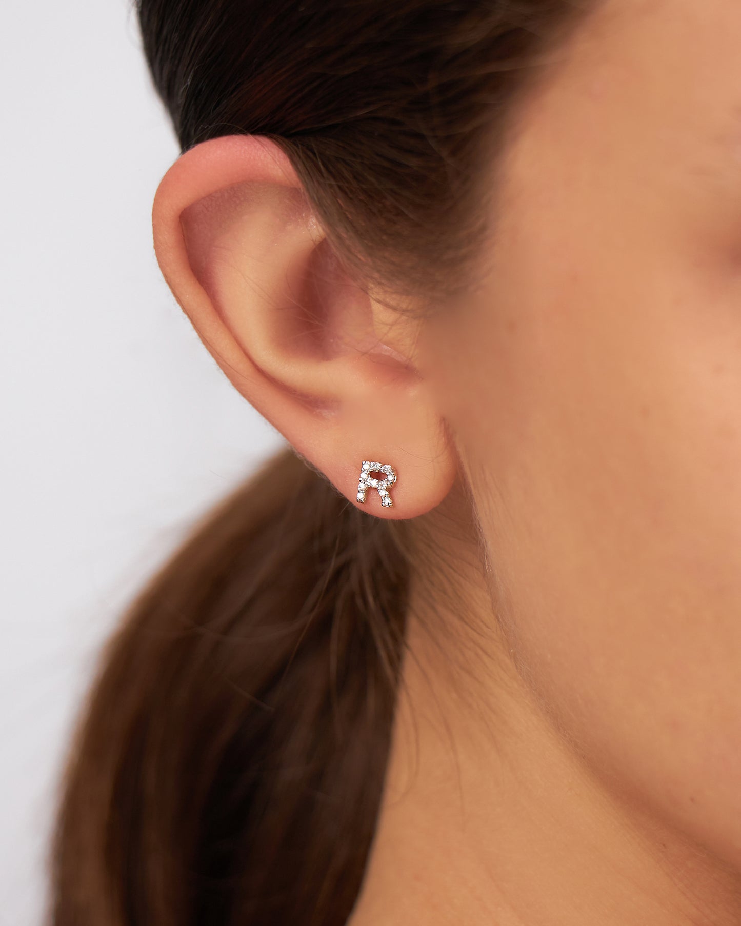 Brinco Inicial Unitário em Ouro 18K e Diamantes
