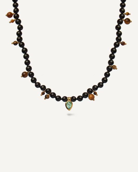 Colar Alexandria em Ouro 18K com Ônix e Esmeralda