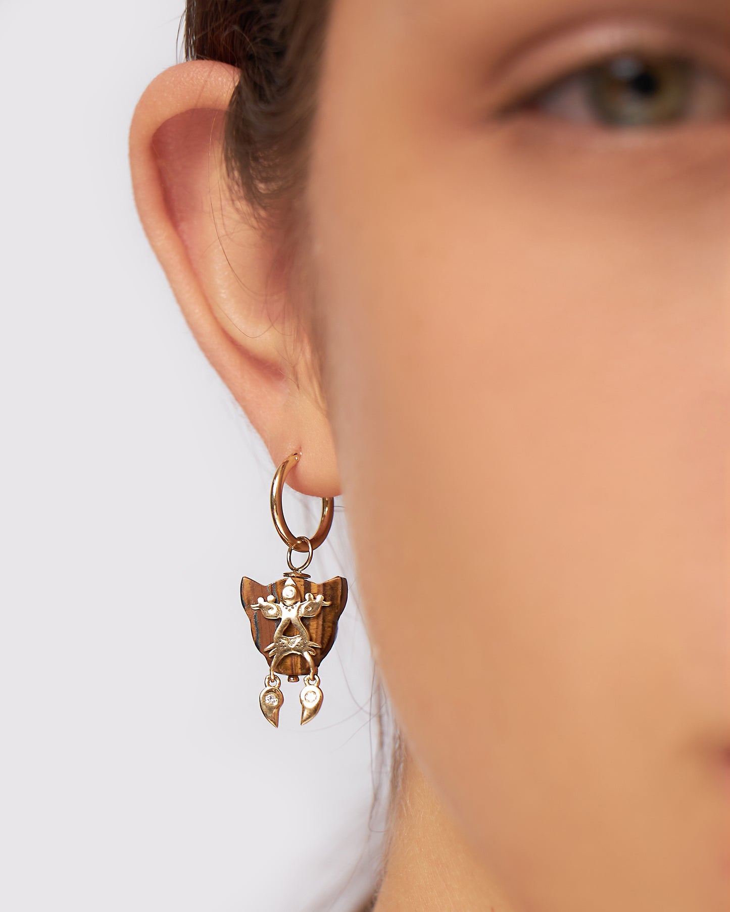 Pingente Cairo Olho de Tigre em Ouro 18K