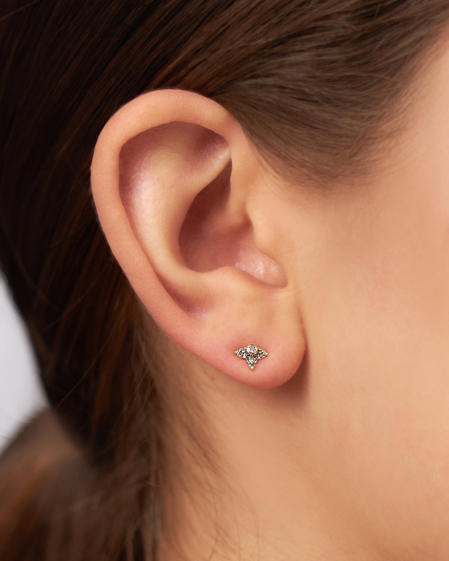 Brinco Cleo Unitário em Ouro 18K e Diamantes