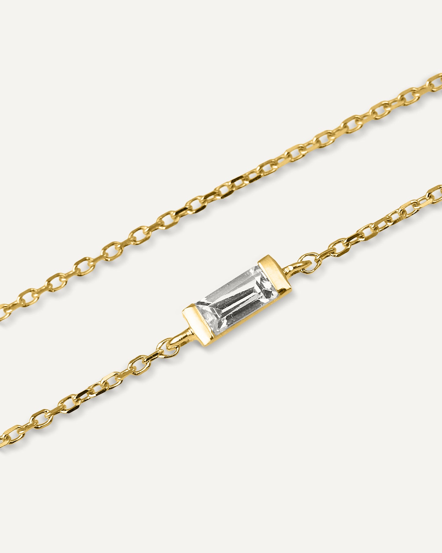Pulseira Charlotte em Ouro 18K e Safira Branca